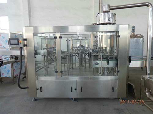 Rotary Rinsing, Filling & Capping Machine For Mineral Water Bottle 40 BPM 